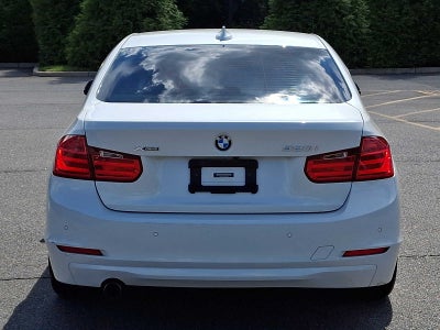 2015 BMW 3 Series 4dr Sdn 320i xDrive AWD