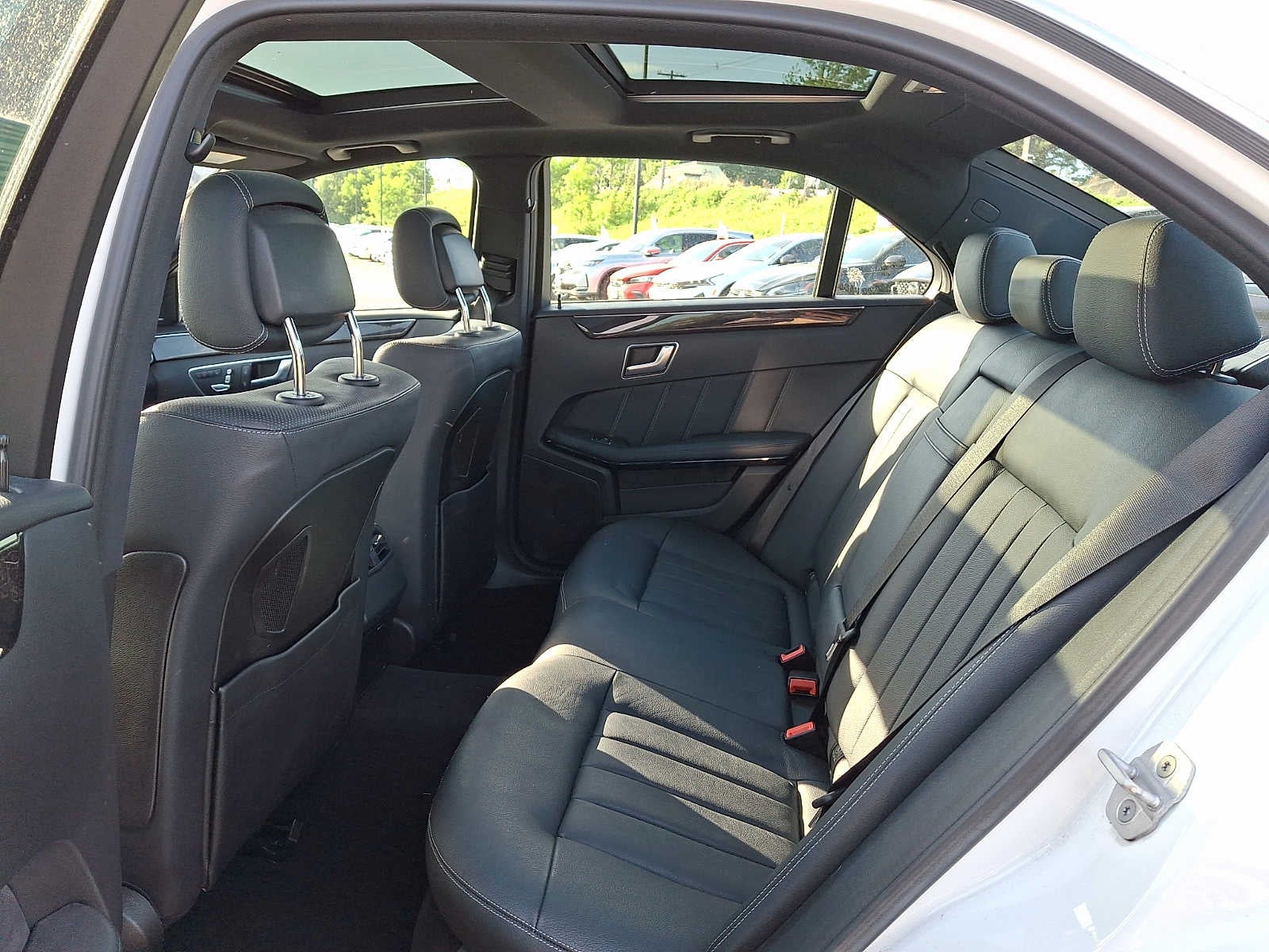 2014 Mercedes-Benz E-Class 4dr Sdn E 550 Sport 4MATIC®