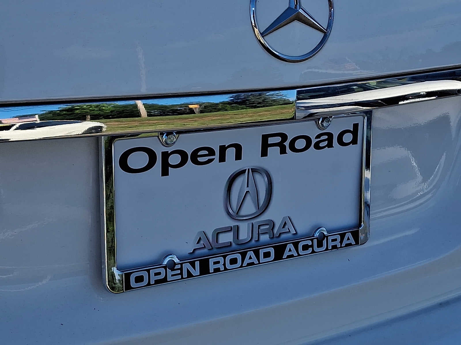 2014 Mercedes-Benz E-Class 4dr Sdn E 550 Sport 4MATIC®