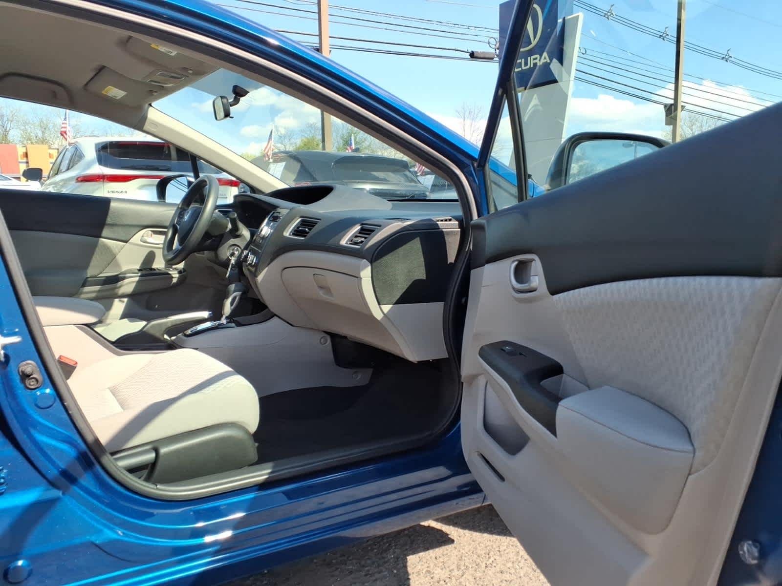 2015 Honda Civic 4dr CVT LX