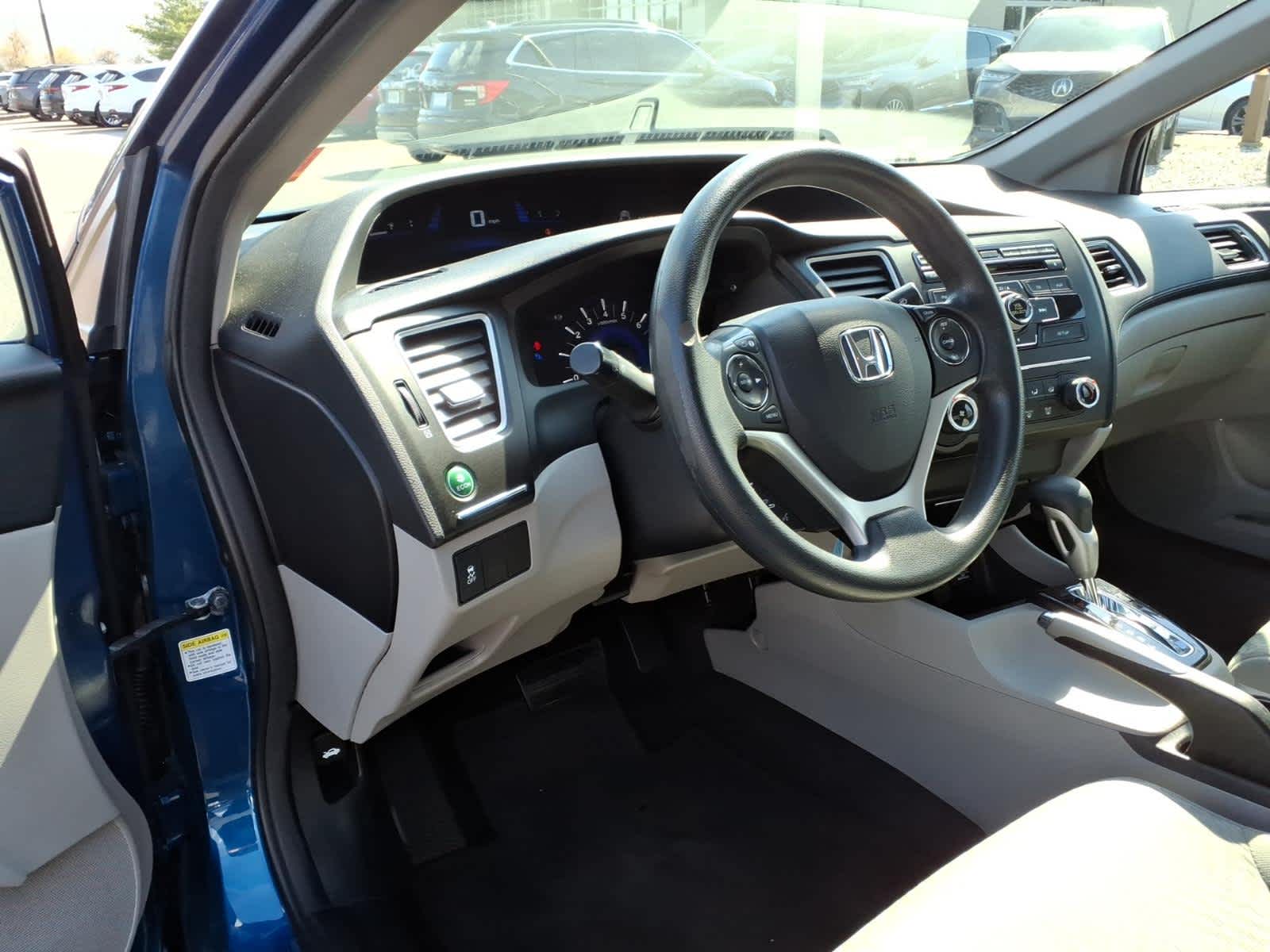 2015 Honda Civic 4dr CVT LX
