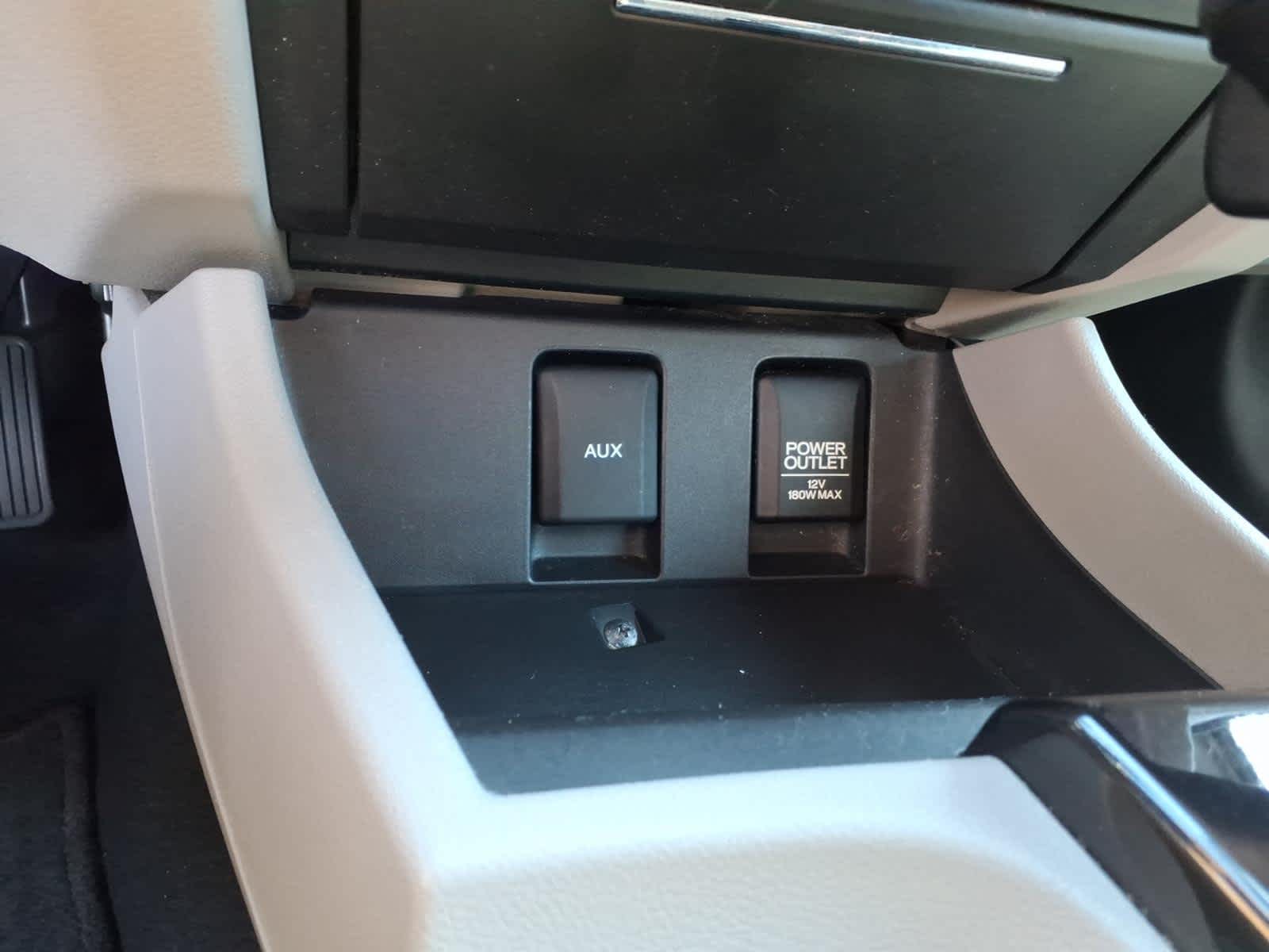 2015 Honda Civic 4dr CVT LX