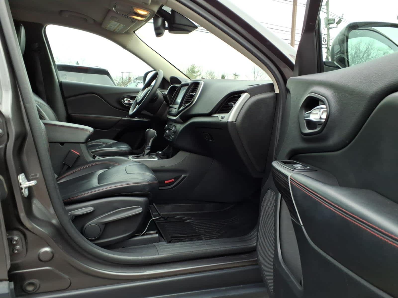 2014 Jeep Cherokee 4WD 4dr Trailhawk