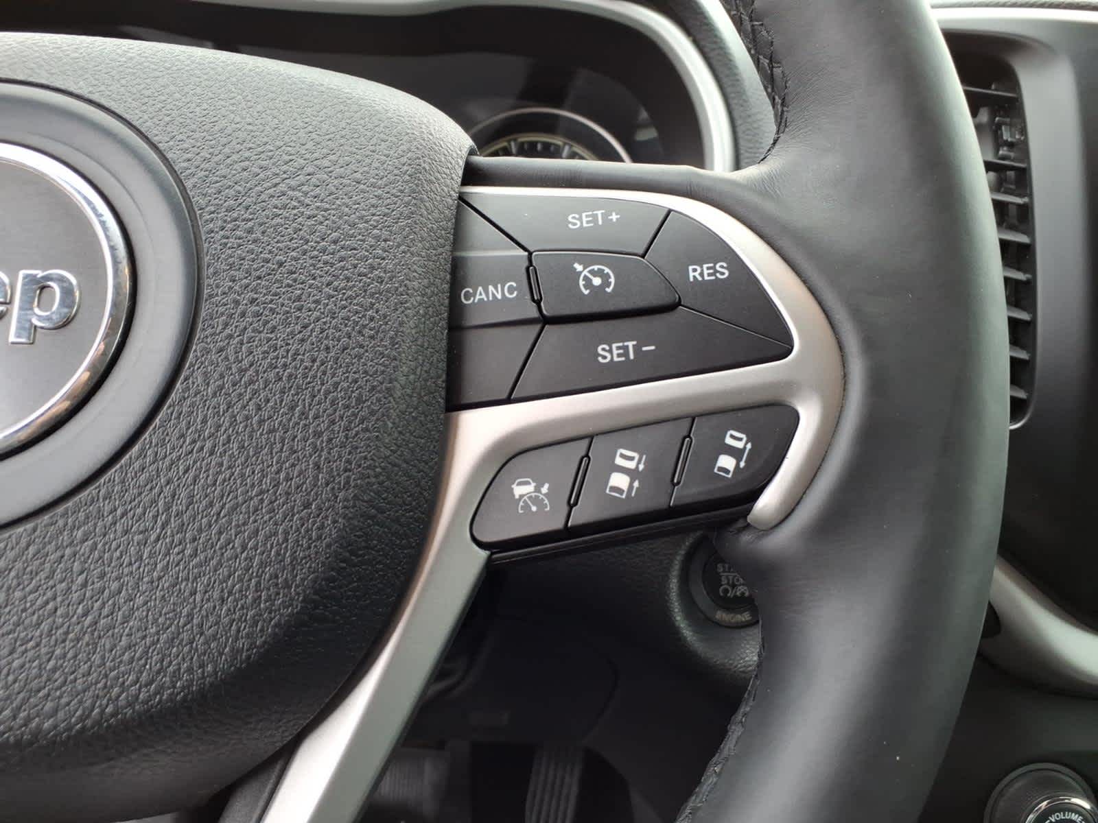 2014 Jeep Cherokee 4WD 4dr Trailhawk