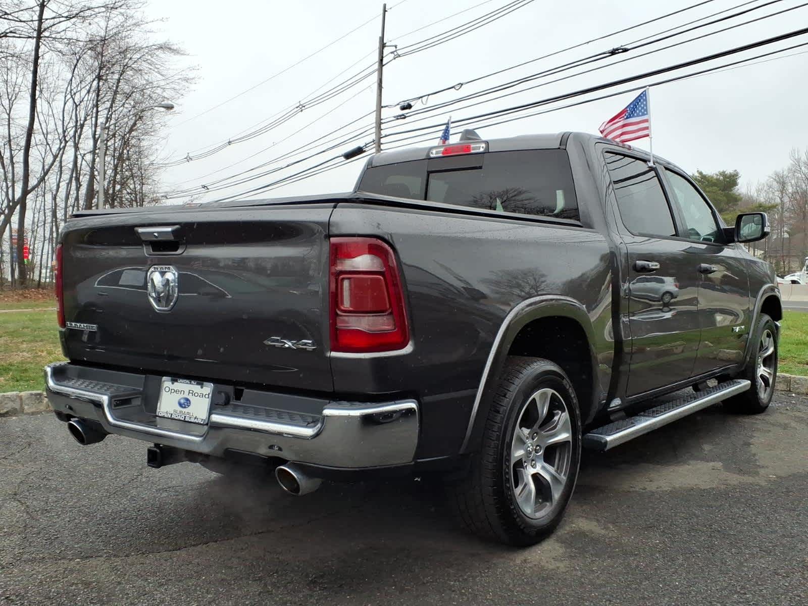2022 RAM 1500 Laramie 4x4 Crew Cab 57 Box