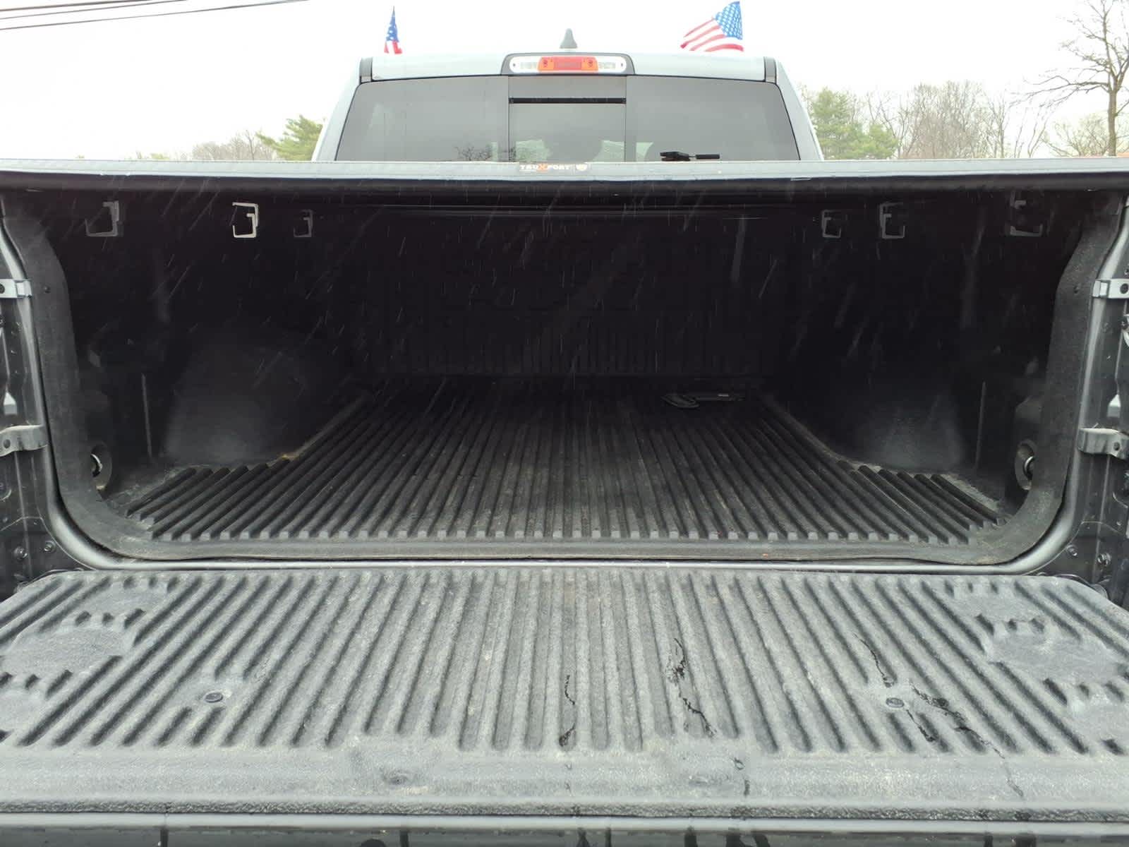 2022 RAM 1500 Laramie 4x4 Crew Cab 57 Box