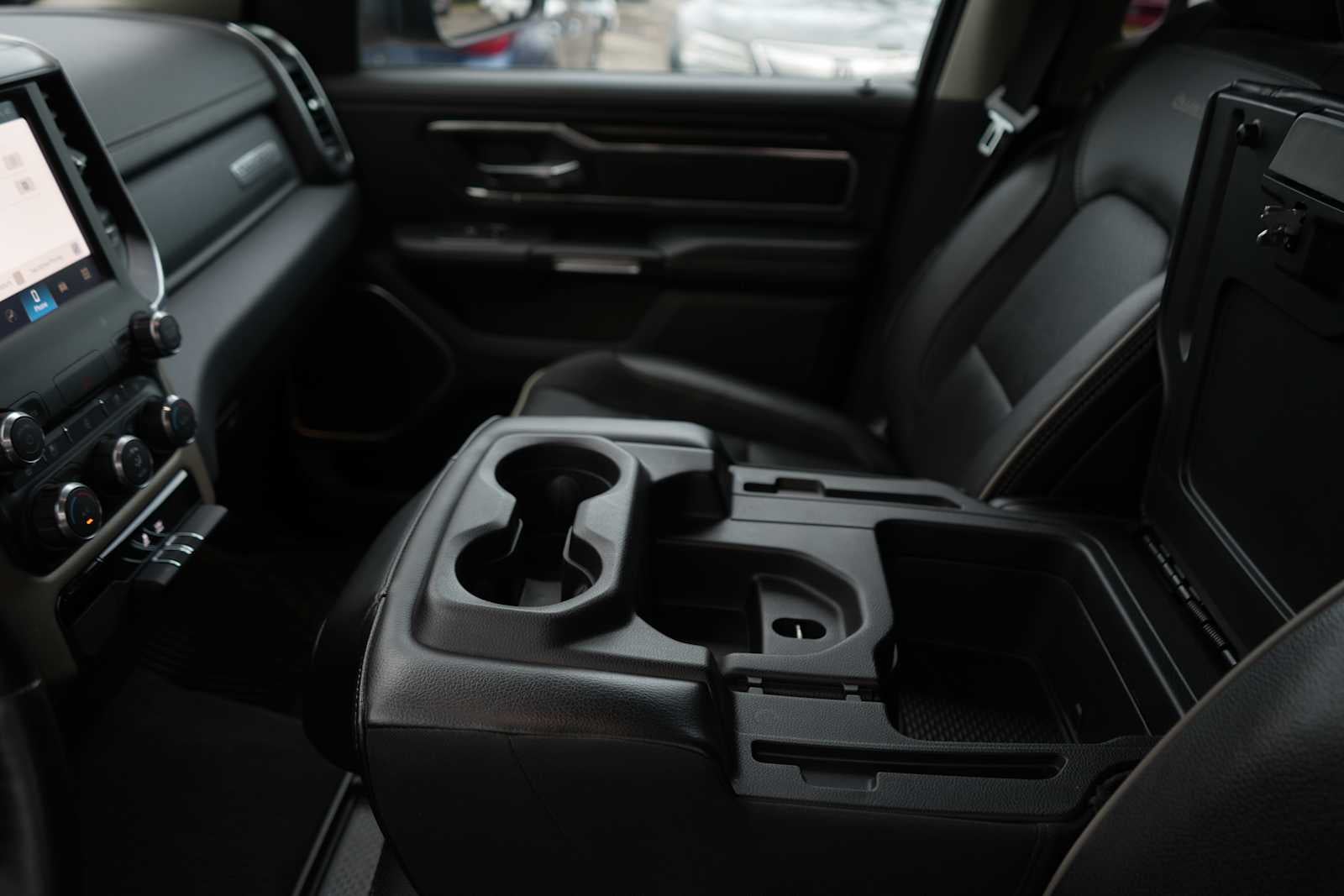 2022 RAM 1500 Laramie 4x4 Crew Cab 57 Box