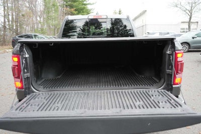 2022 RAM 1500 Laramie 4x4 Crew Cab 57 Box