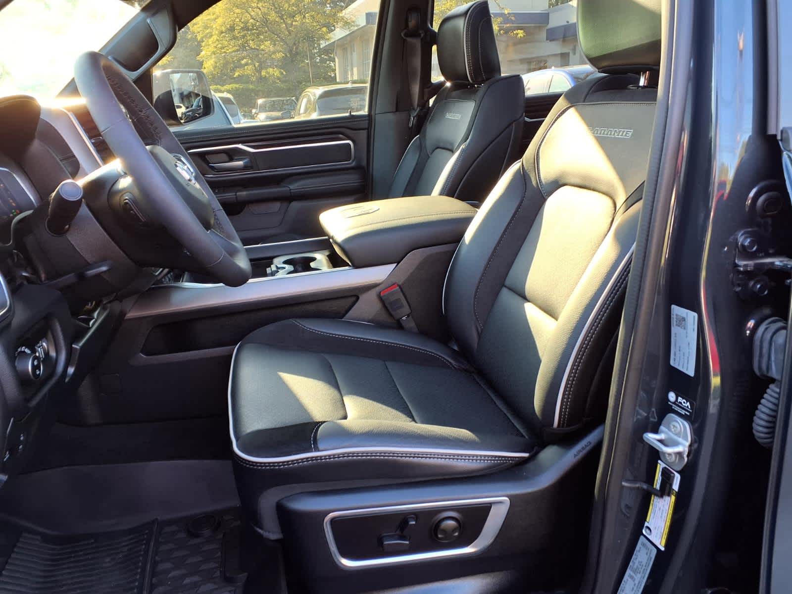 2026 RAM 1500 Laramie 4x4 Crew Cab 57 Box
