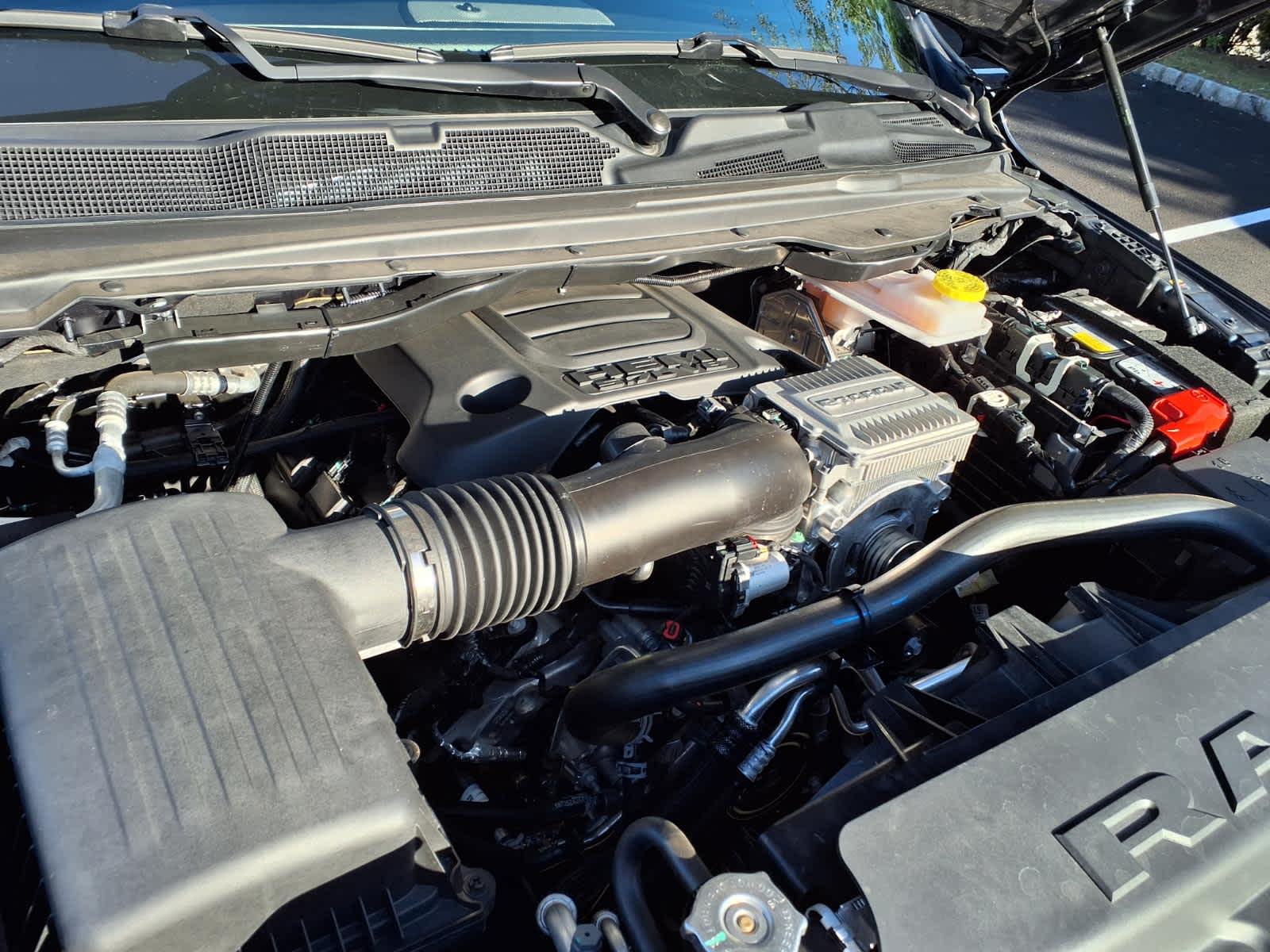 2026 RAM 1500 Laramie 4x4 Crew Cab 57 Box