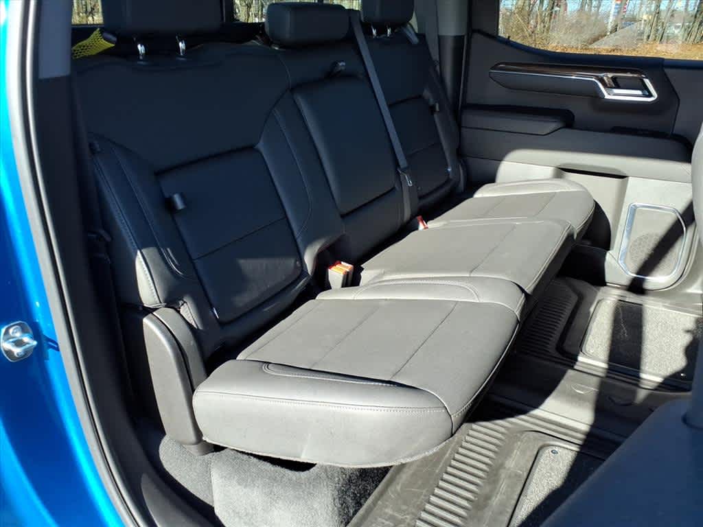 2024 Chevrolet Silverado 1500 4WD Crew Cab 147 RST