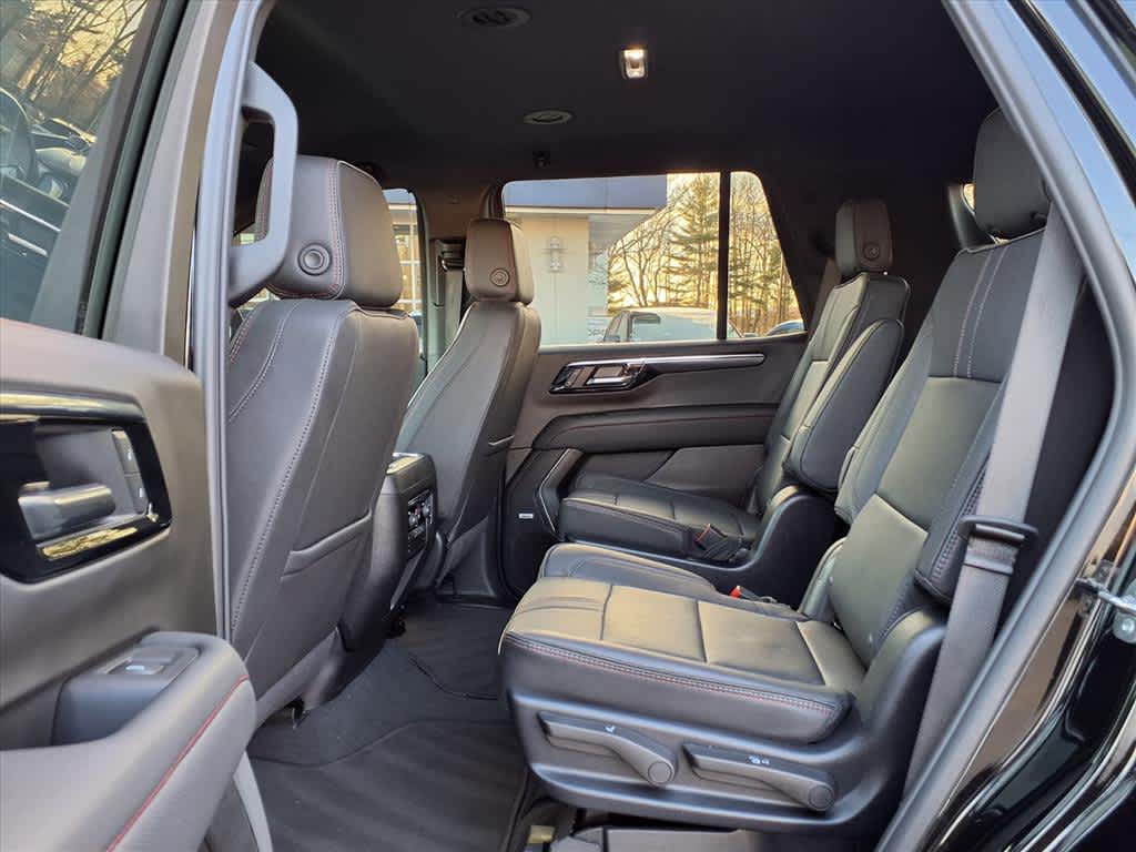 2025 Chevrolet Tahoe 4WD 4dr RST