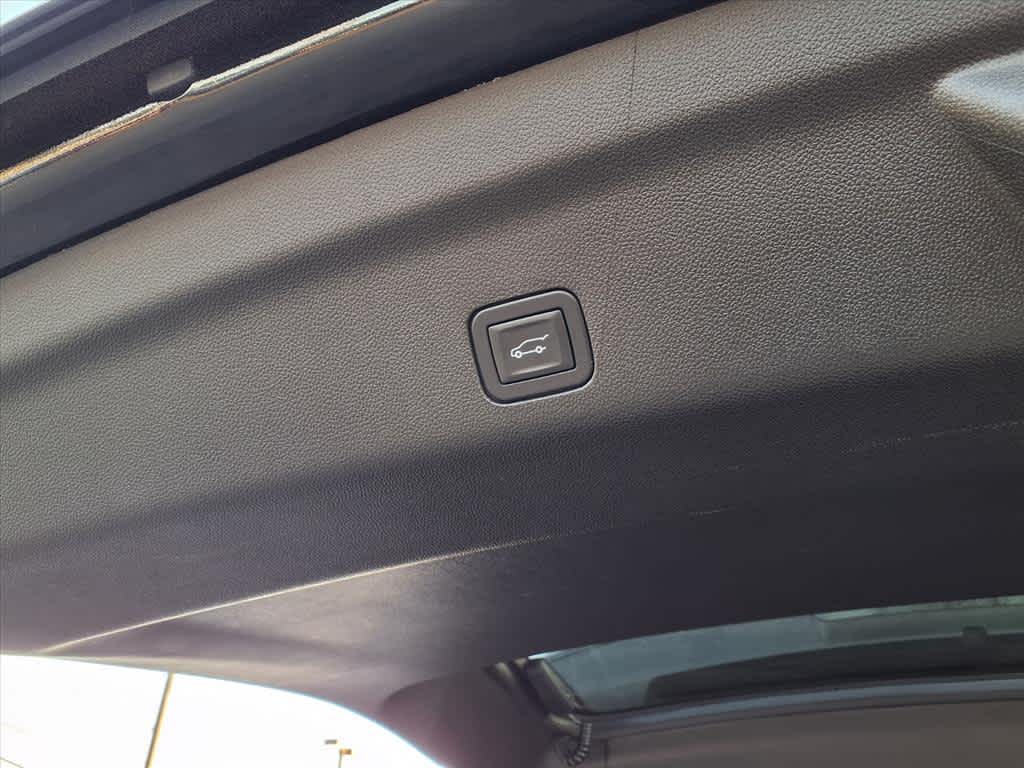 2025 Chevrolet Tahoe 4WD 4dr RST