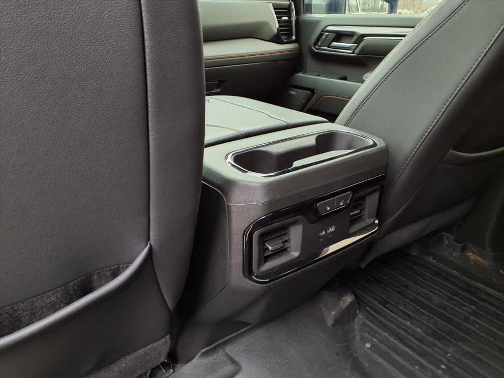 2024 GMC Sierra 2500HD 4WD Crew Cab 159 AT4