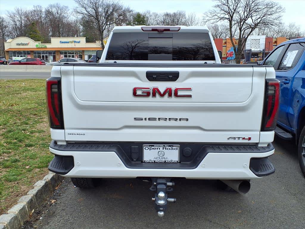 2024 GMC Sierra 2500HD 4WD Crew Cab 159 AT4