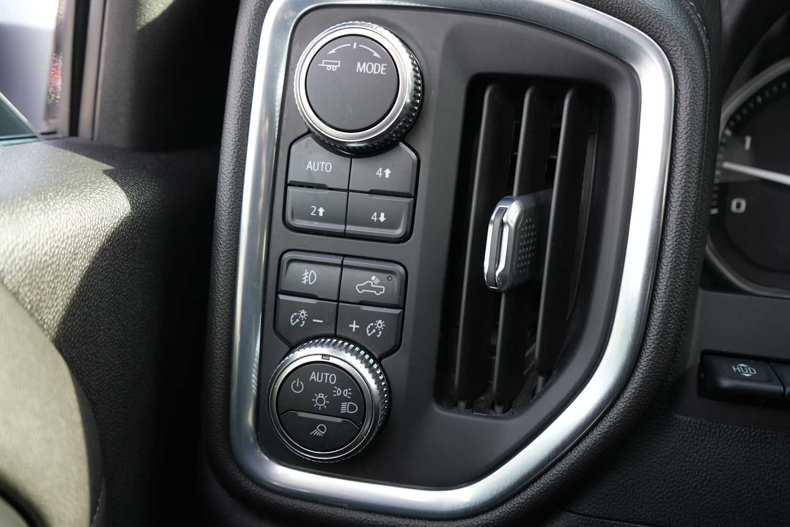 2022 GMC Sierra 2500HD 4WD Crew Cab 159 Denali