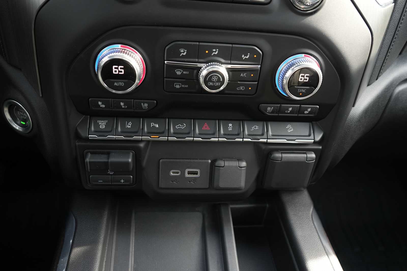 2022 GMC Sierra 2500HD 4WD Crew Cab 159 Denali