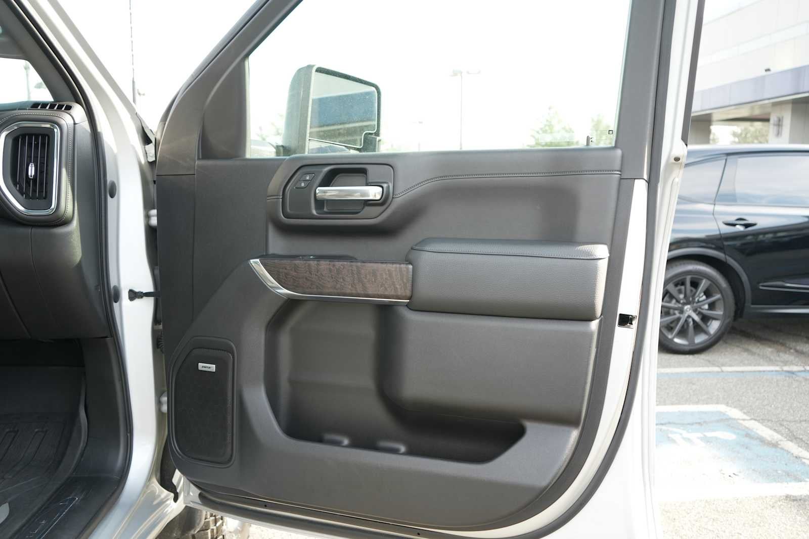 2022 GMC Sierra 2500HD 4WD Crew Cab 159 Denali