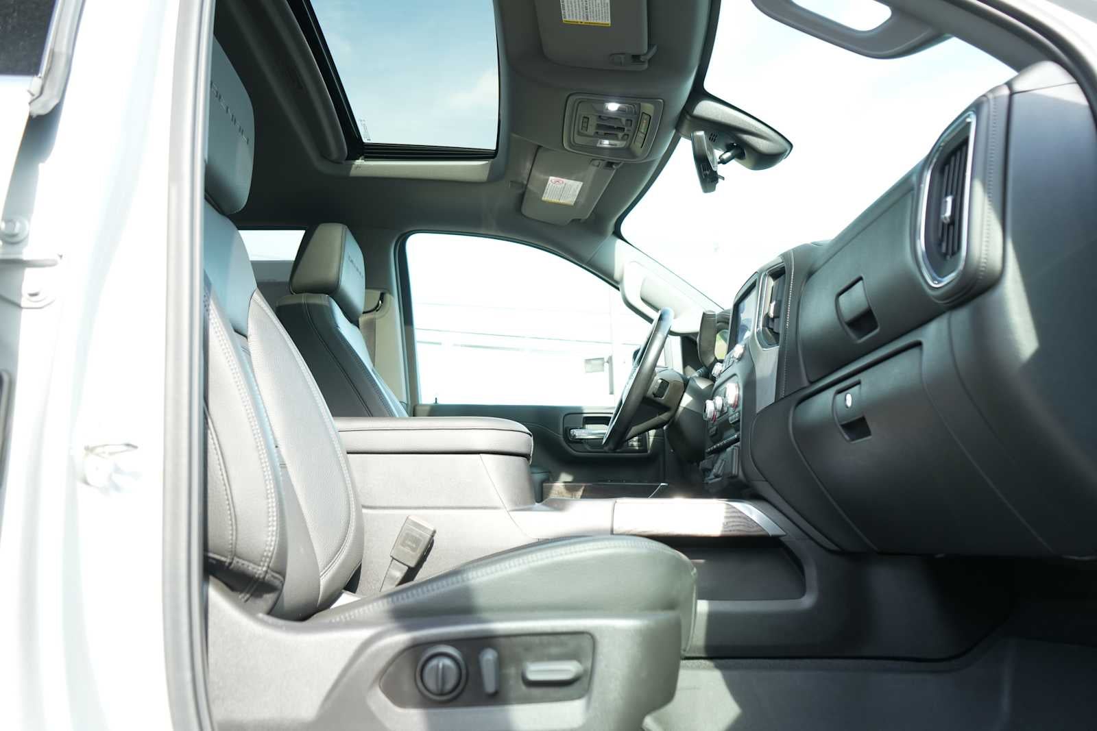 2022 GMC Sierra 2500HD 4WD Crew Cab 159 Denali
