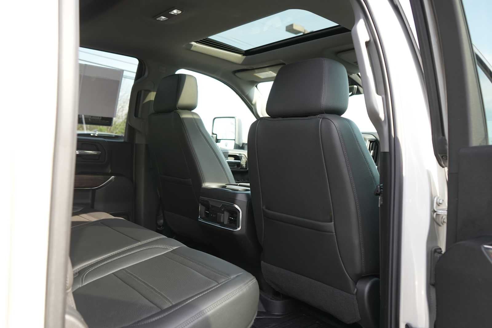 2022 GMC Sierra 2500HD 4WD Crew Cab 159 Denali
