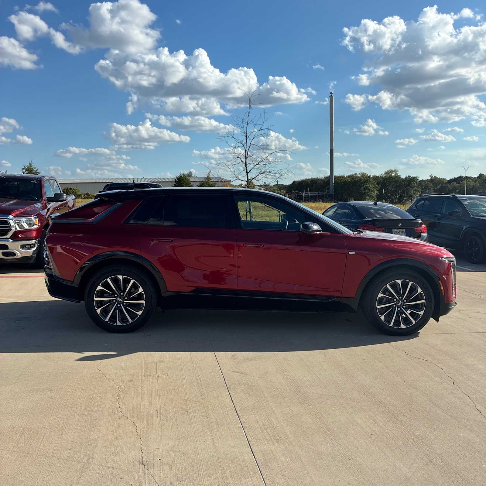 2025 Cadillac LYRIQ 4dr Sport w/1SF