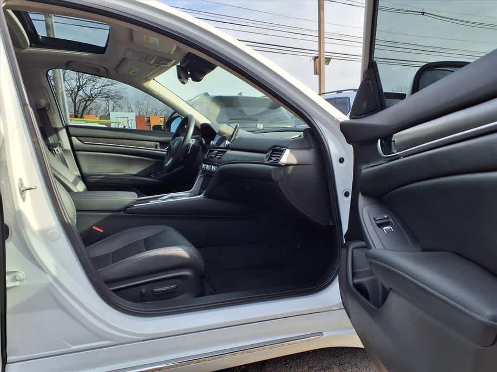 2020 Honda Accord EX-L 2.0T Auto