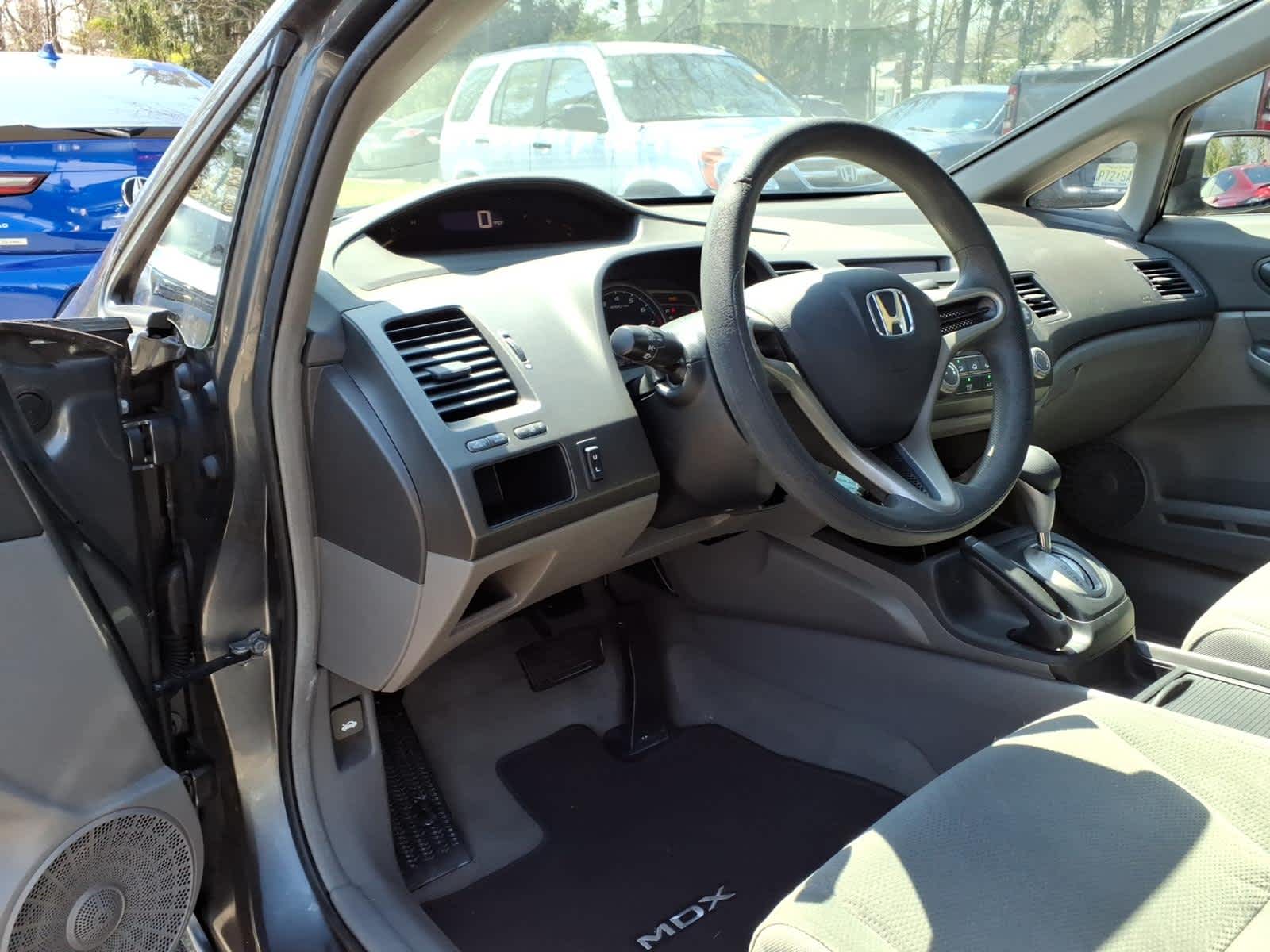 2011 Honda Civic 4dr Auto DX-VP