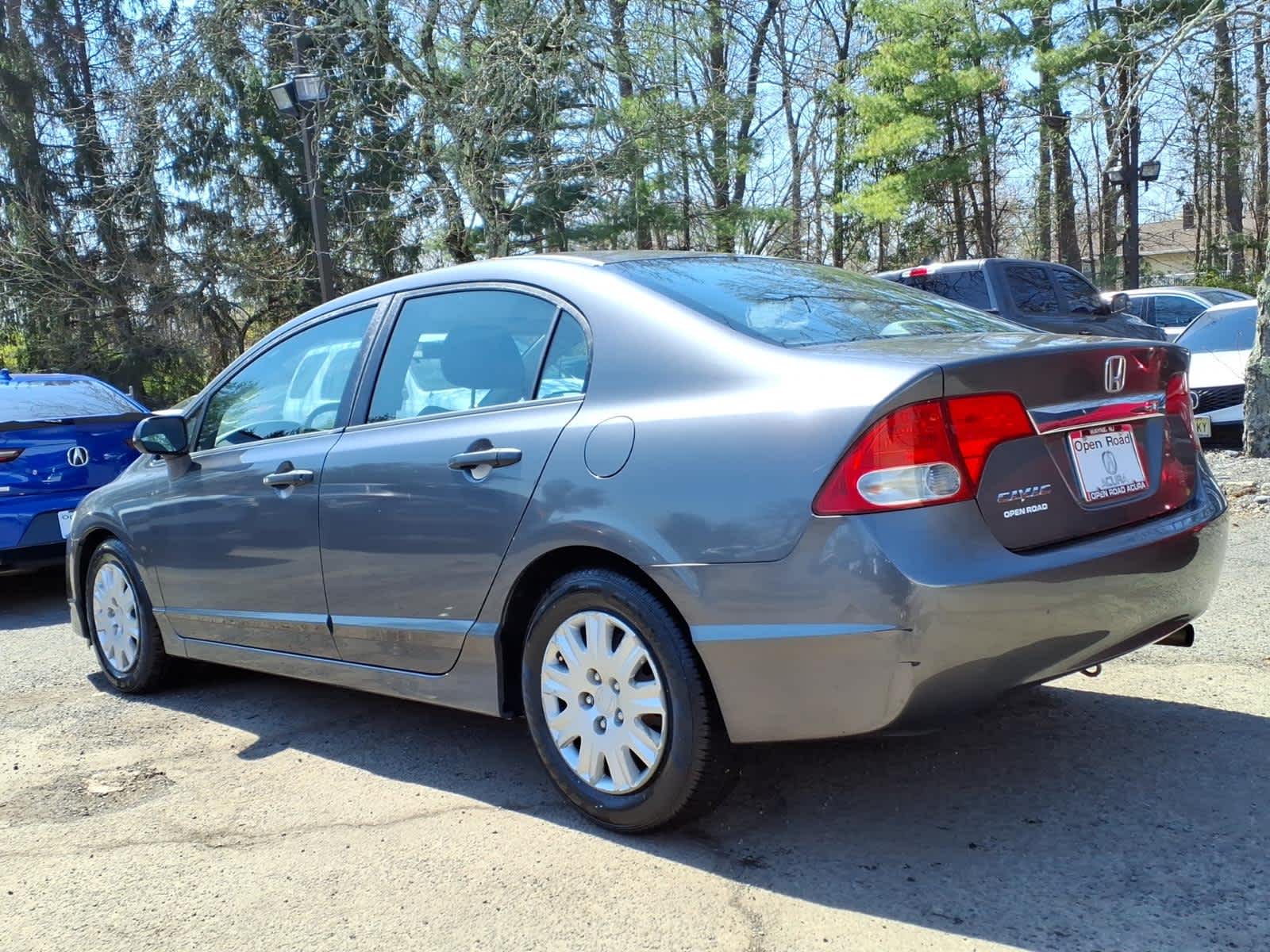 2011 Honda Civic 4dr Auto DX-VP