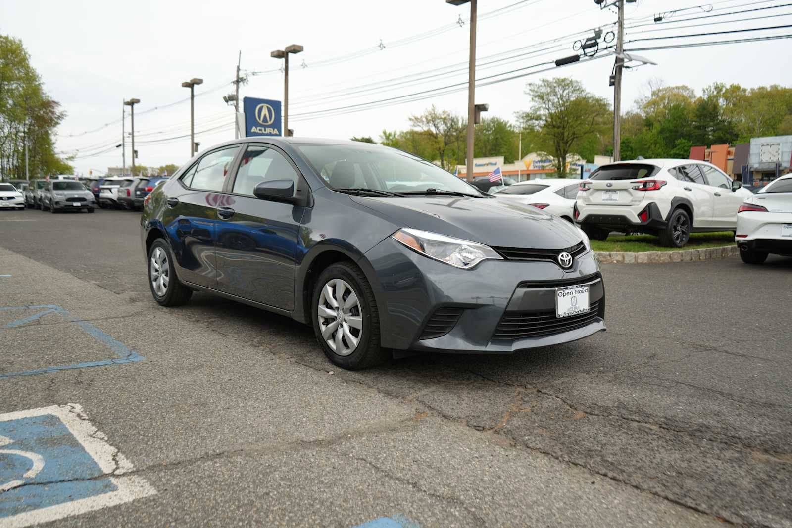 2015 Toyota Corolla 4dr Sdn CVT LE