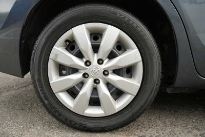 2015 Toyota Corolla 4dr Sdn CVT LE