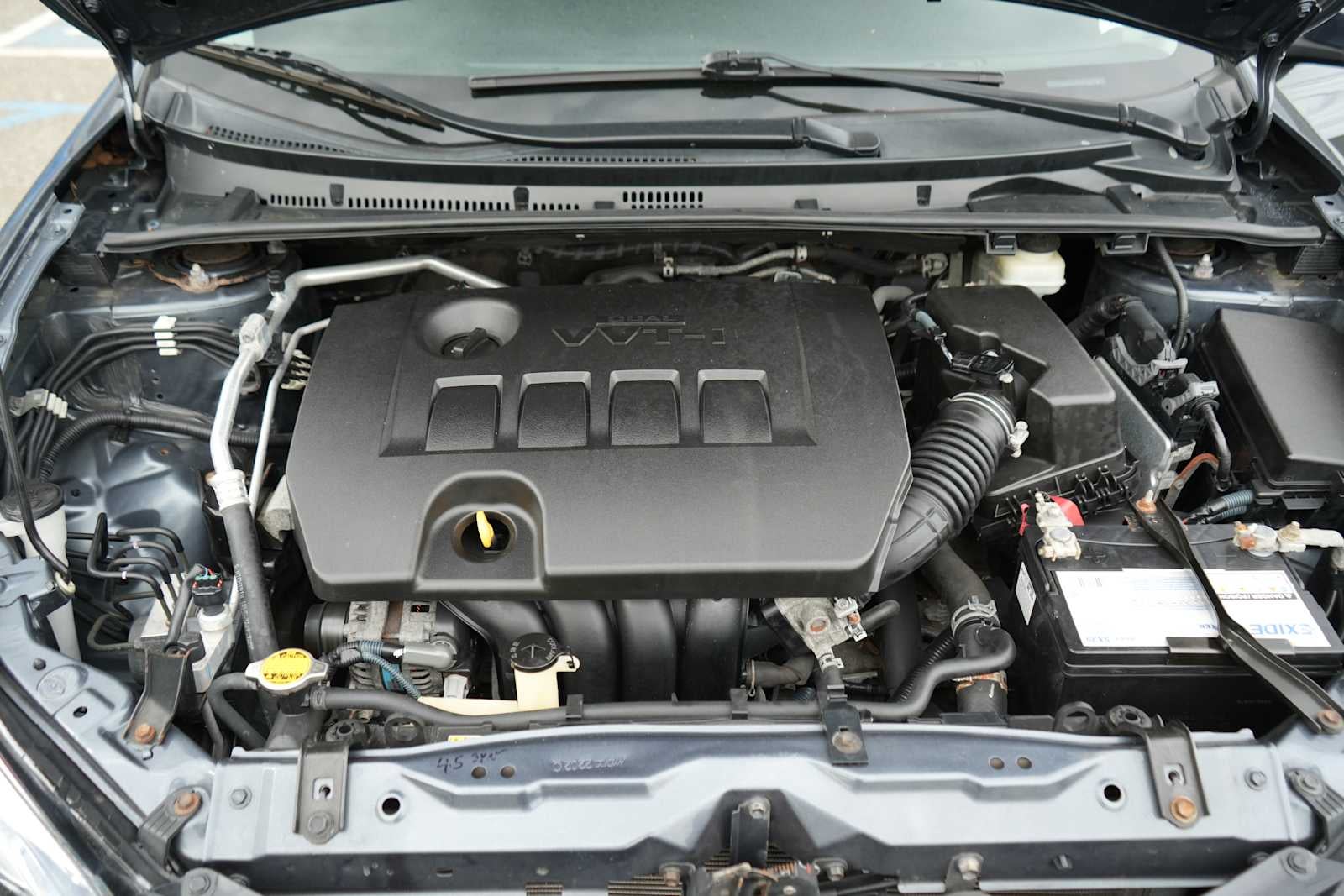 2015 Toyota Corolla 4dr Sdn CVT LE