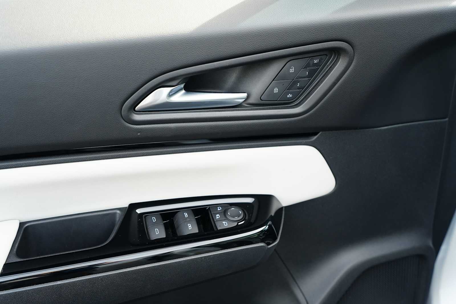 2025 Honda Prologue Elite AWD