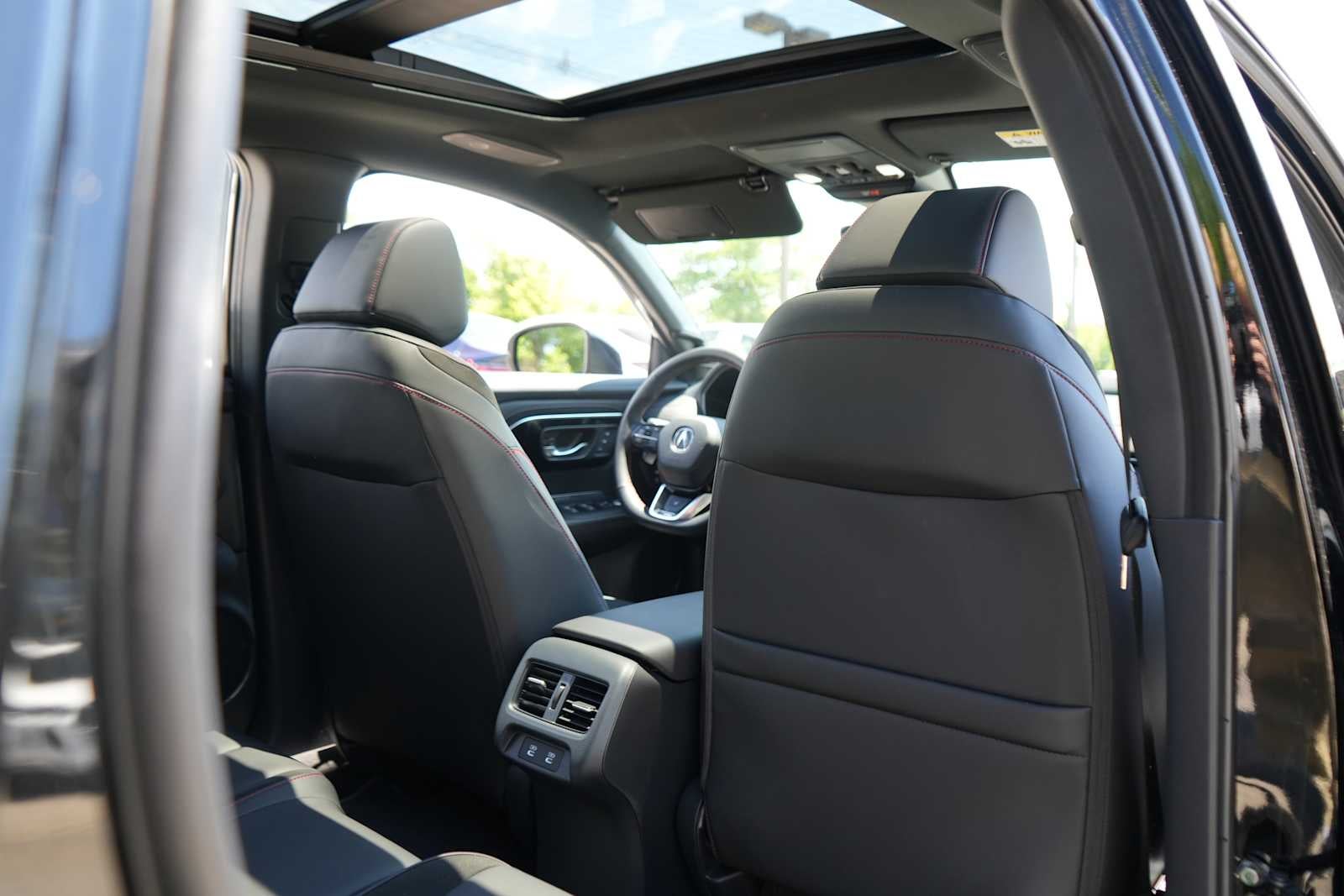 2026 Acura ADX AWD w/A-Spec Advance Package
