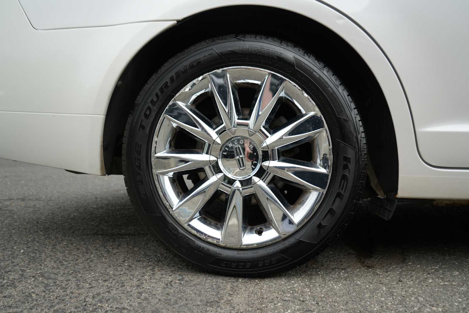 2011 Lincoln MKZ 4dr Sdn AWD