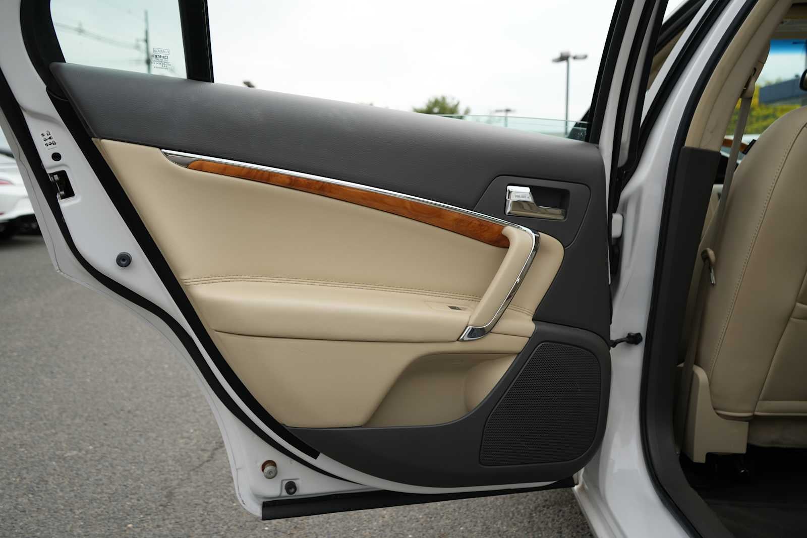 2011 Lincoln MKZ 4dr Sdn AWD