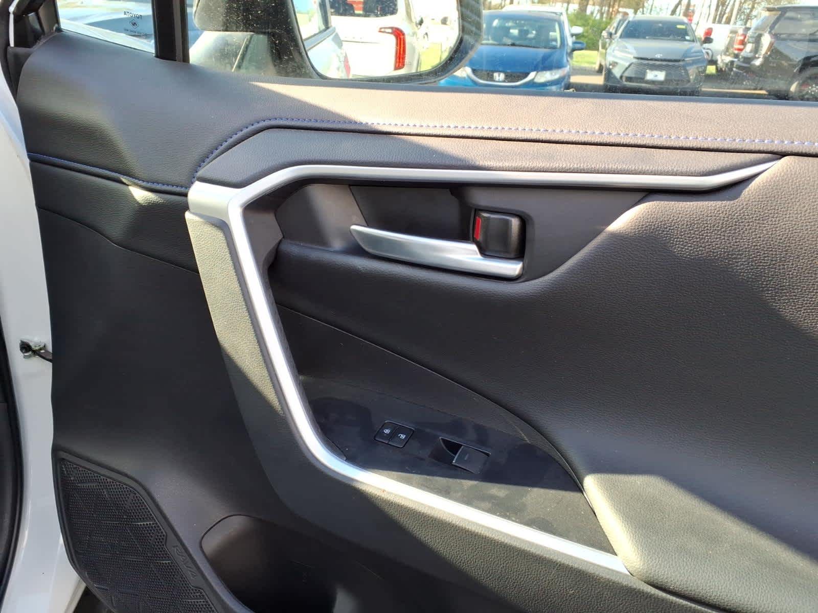 2025 Toyota RAV4 Hybrid XSE AWD