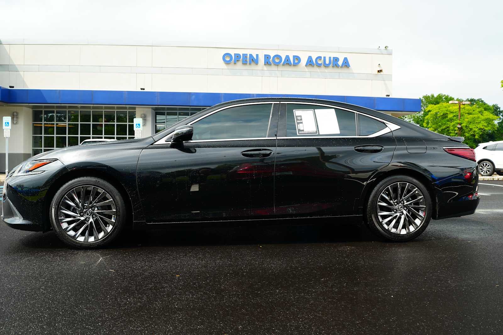 2024 Lexus ES ES 350 Ultra Luxury FWD