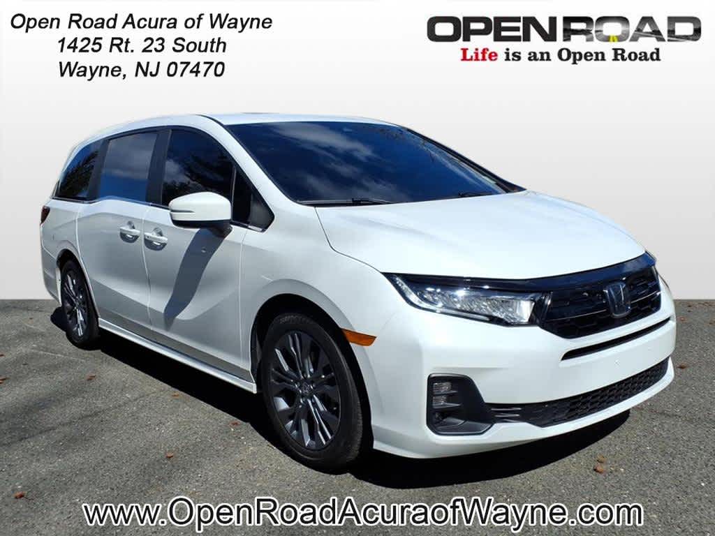 2025 Honda Odyssey Touring Auto