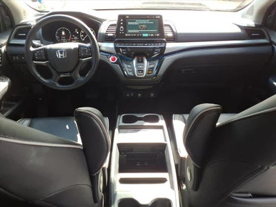 2025 Honda Odyssey Touring Auto
