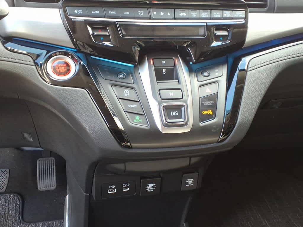 2025 Honda Odyssey Touring Auto
