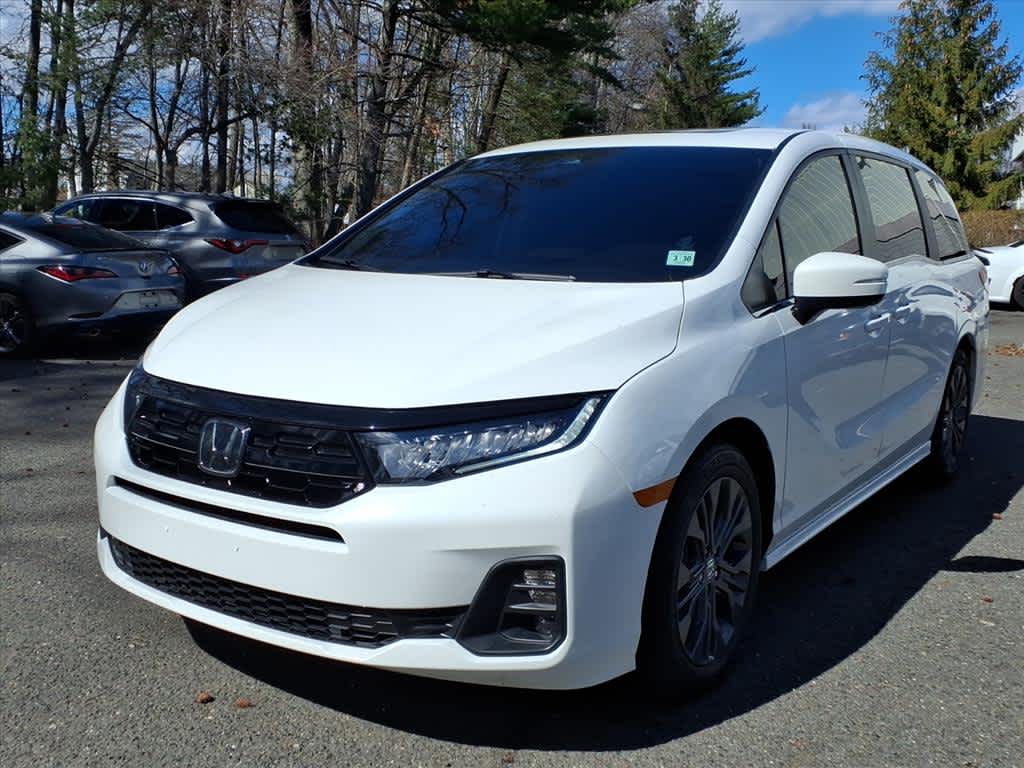 2025 Honda Odyssey Touring Auto