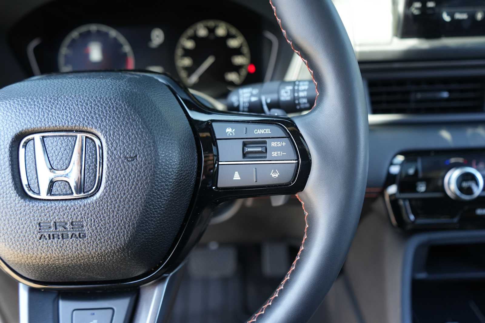 2025 Honda Pilot TrailSport AWD