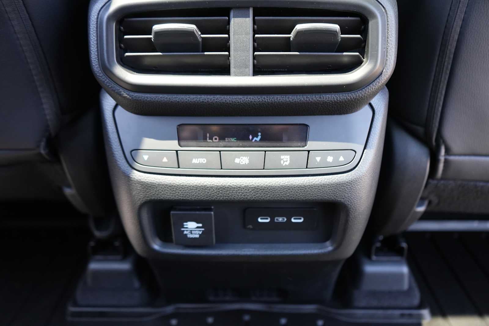 2025 Honda Pilot TrailSport AWD