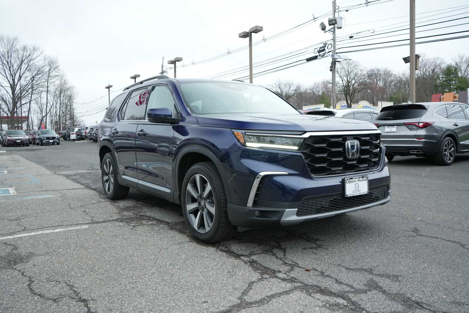 2025 Honda Pilot Touring AWD