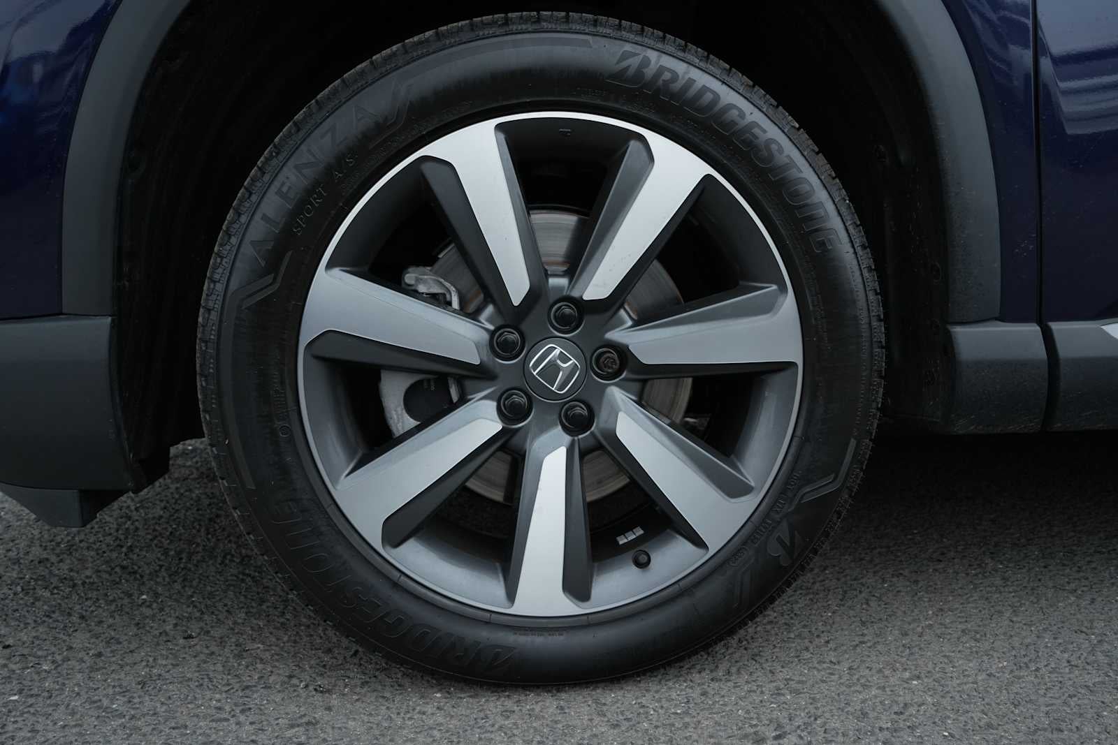 2025 Honda Pilot Touring AWD