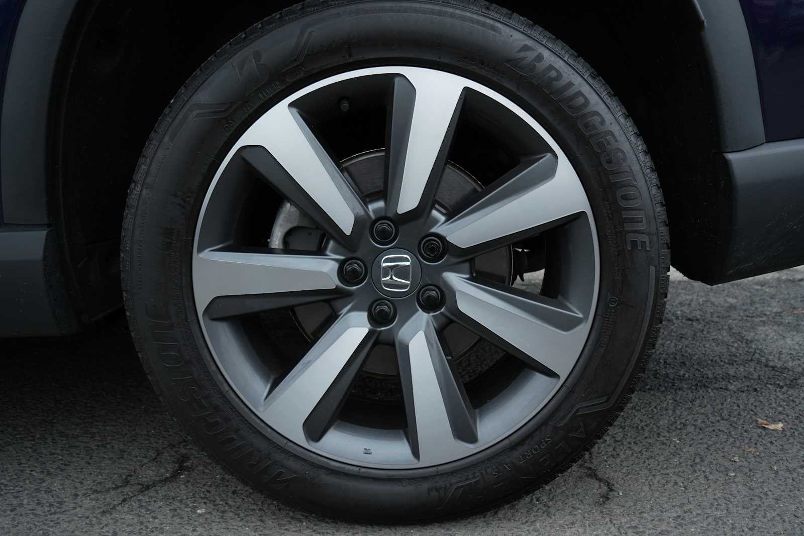 2025 Honda Pilot Touring AWD