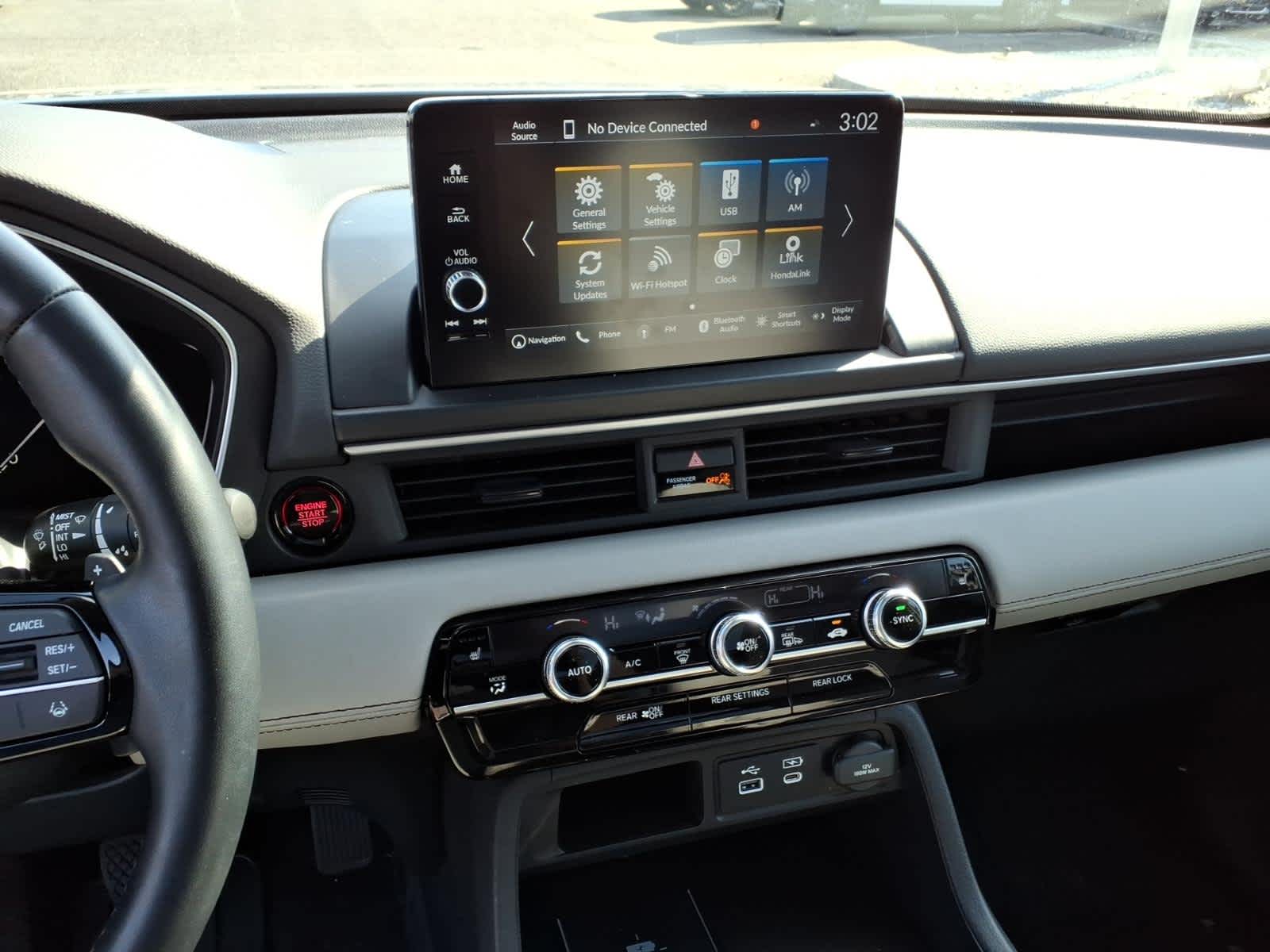 2025 Honda Pilot Touring AWD