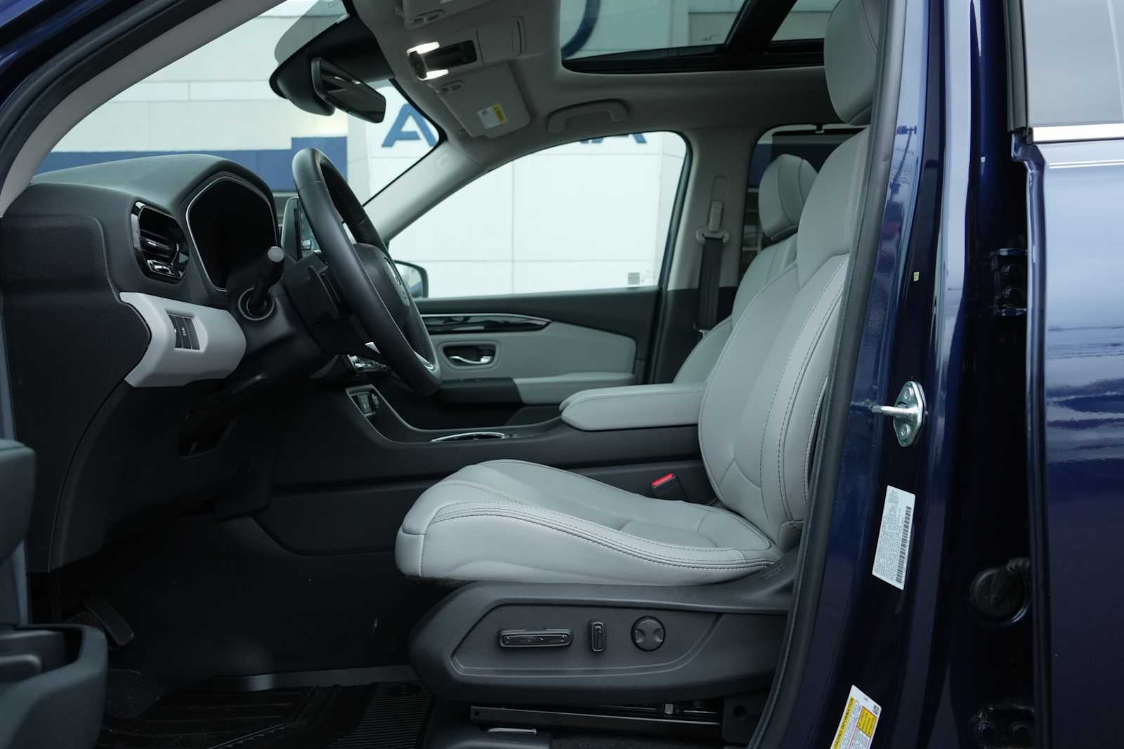 2025 Honda Pilot Touring AWD