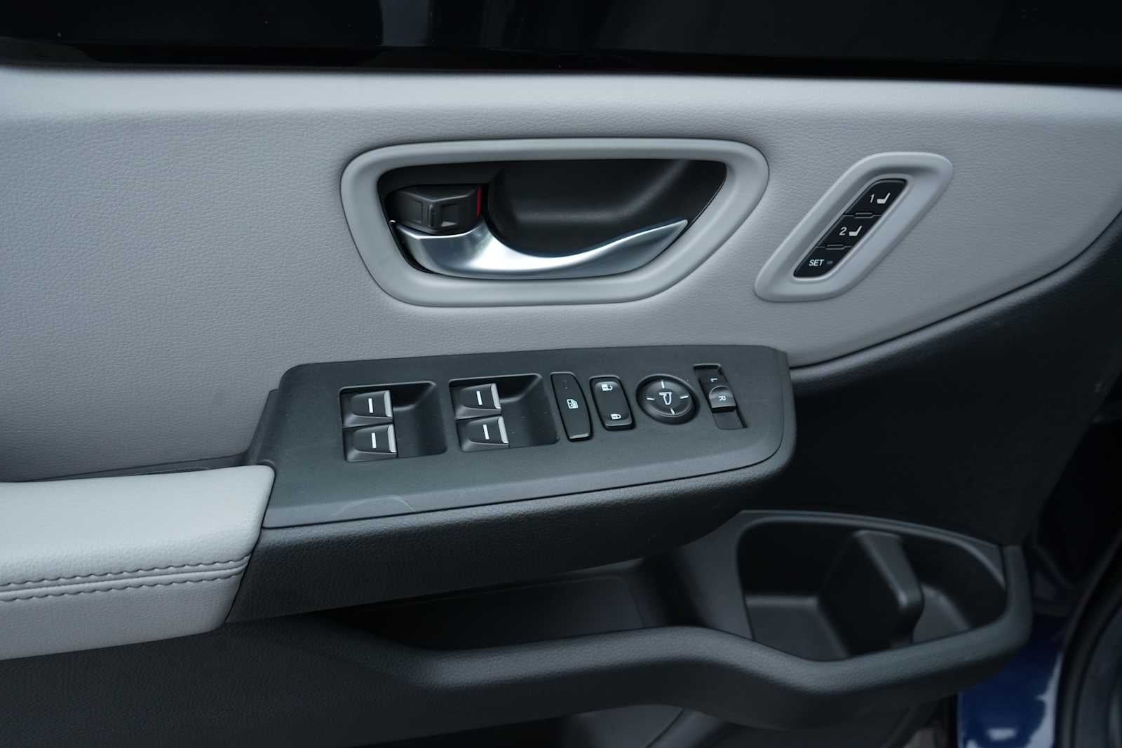 2025 Honda Pilot Touring AWD