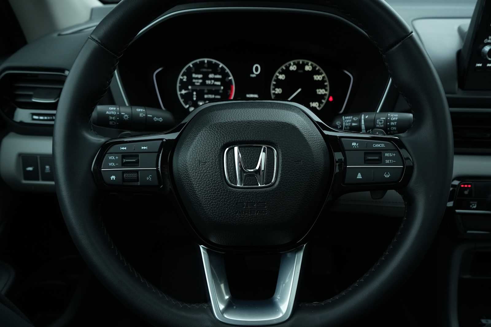 2025 Honda Pilot Touring AWD